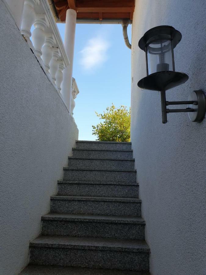 Schoene Grosse Ferienwohnung Im Mittelrheintal Nahe Loreley Bornich 외부 사진